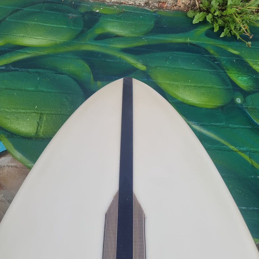(#7687) Slater Designs No Brainer 5'5" x 19 5/8" x 2 1/2" 31.2L Futures