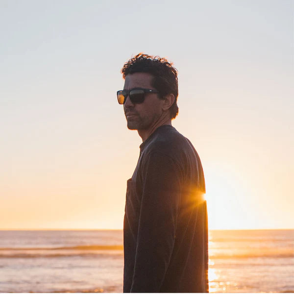 Otis Eyewear After Dark