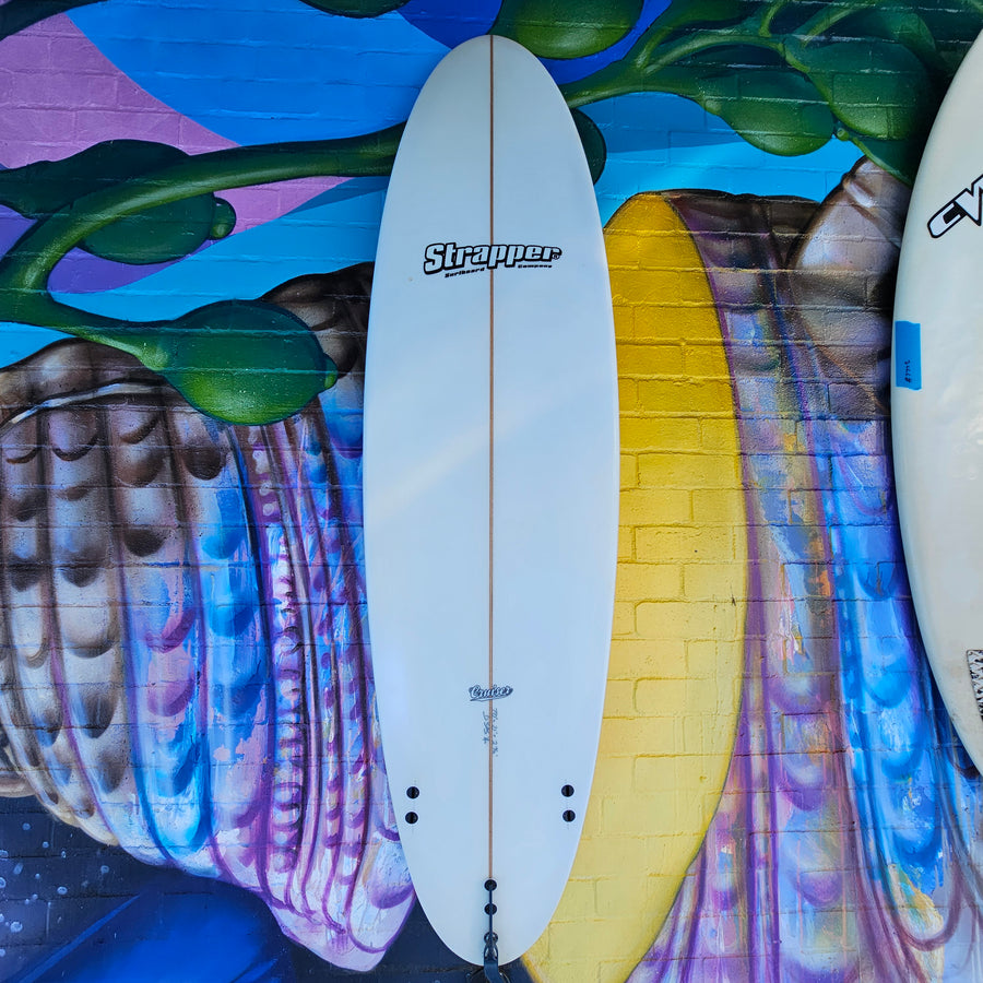 (#7781) Strapper Cruiser 7'0" x 21" x 2 13/16" FCS