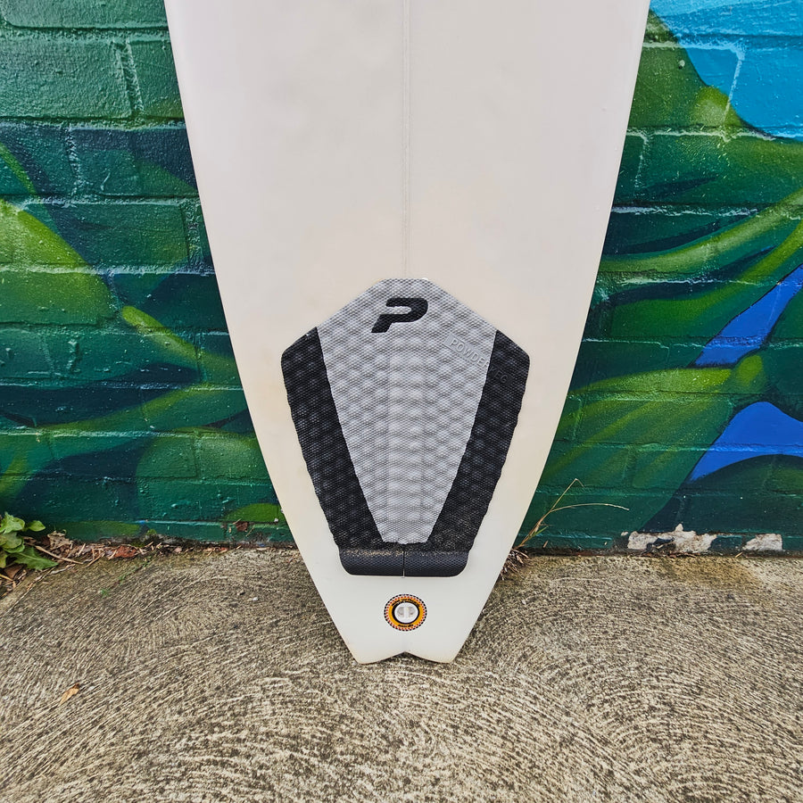 (#7715) Nichol Surfboards Custom 6'3" x 19" x 2 5/8" FCS