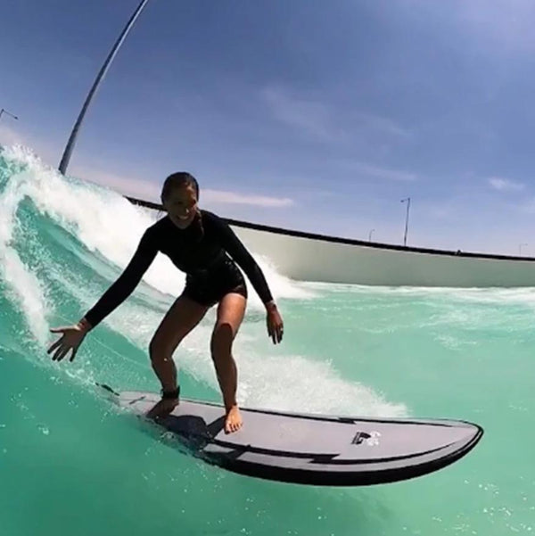 G Boards classic in the wave pool.