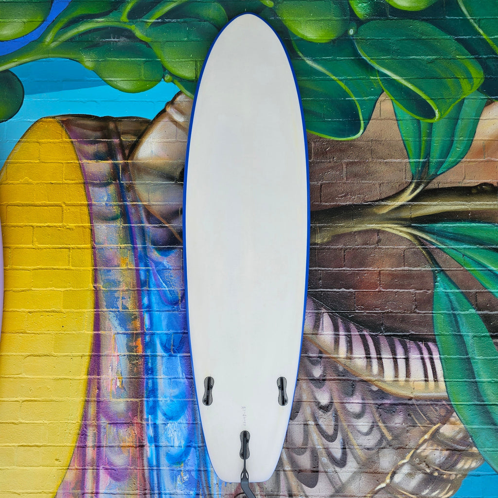 Second Hand Surfboards - Matthew Heaney Surfboards - (#1429) Matthew Heaney 6'3" x 19 1/2" x 2 7/8" FCSII - Melbourne Surfboard Shop - Shipping Australia Wide | Victoria, New South Wales, Queensland, Tasmania, Western Australia, South Australia, Northern Territory.