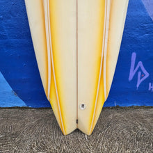 (#1538) Springer Vintage Single Fin 6'0" x 19 1/2" x 2 3/4"