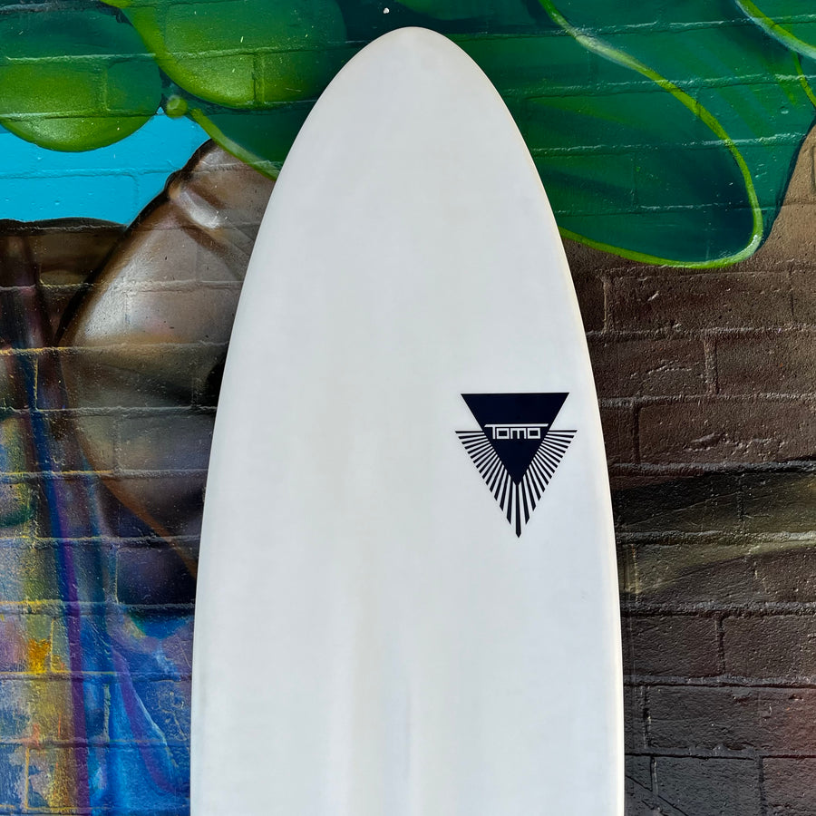 (#1440) Firewire Hydroshort 5'5" x 18 1/2" x 2 5/16" 25.4L FCSII
