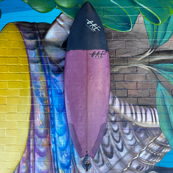 (#7554) Oke Custom 5'4" x 19 5/8" x 2 3/8" Futures