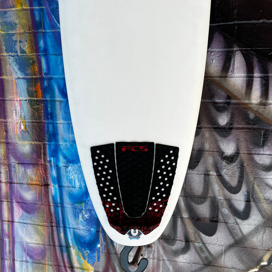 (#1440) Firewire Hydroshort 5'5" x 18 1/2" x 2 5/16" 25.4L FCSII