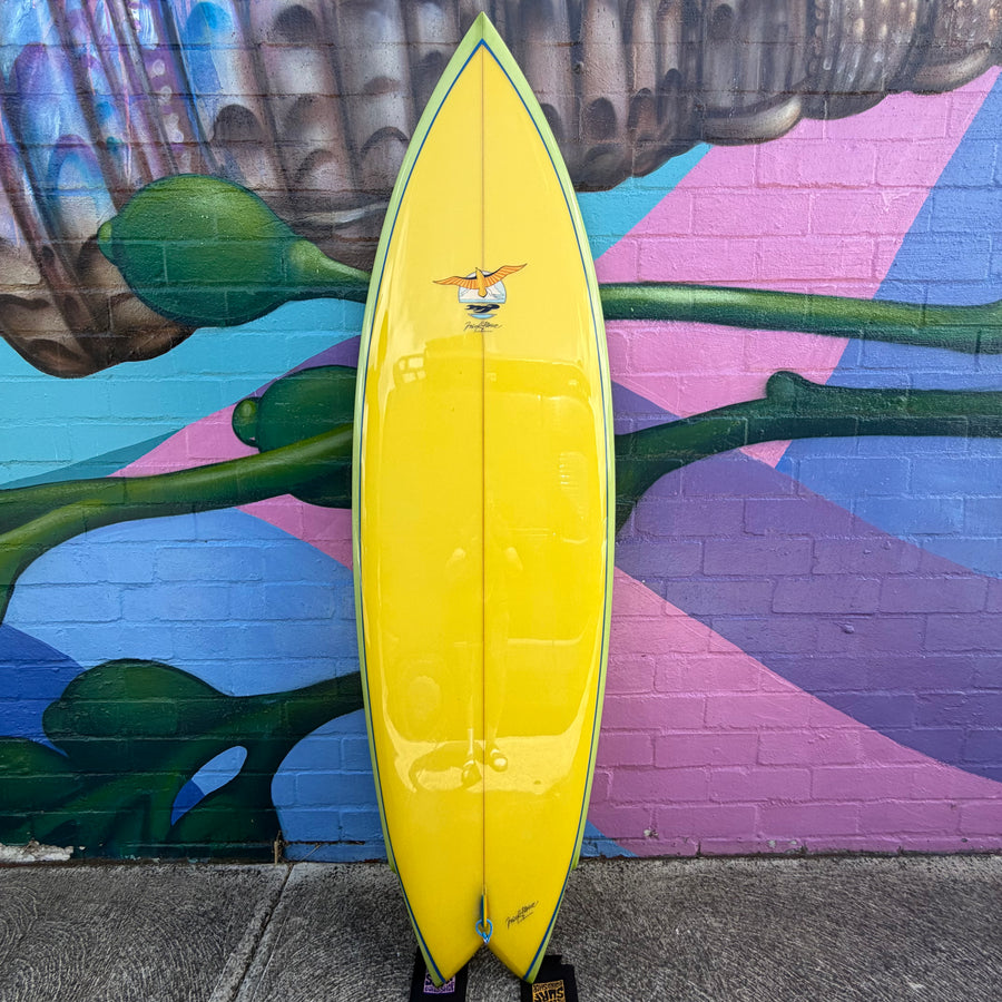 (#2733) Mick Pierce Twin Fin 5'10" x 20" x 2 5/8" 33L (Glass-ons)