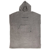 Creatures of Leisure Icon Poncho Towel : Titanium