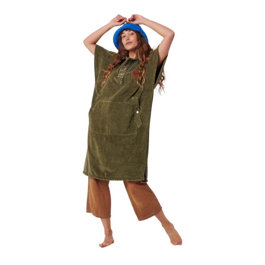 SlowTide - The Digs Changing Poncho - Green