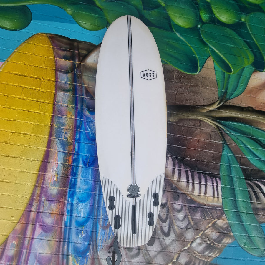 (#2784) AQSS Carbon Jet 2.0 5'10" x 20 1/2" x 2 1/2" 34.91L FCS (Fins incl.)