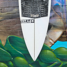 (#7717) Pyzel The Shadow 5'8" x 18.2" x 2.38" 26.5L Futures