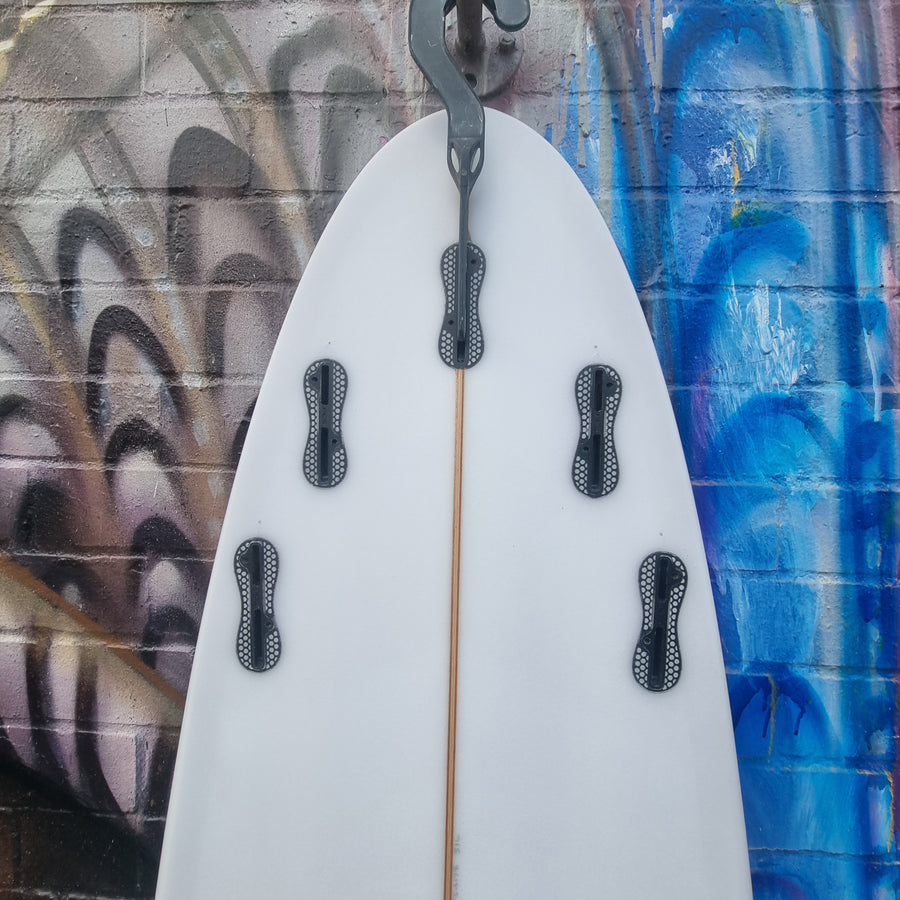 (#7778) Oke Custom Mid 7'3" x 21 1/4" x 2 7/8" FCSII