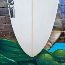 (#7774) JS Psycho Nitro 5'4" x 19 5/8" x 2 1/2" Futures