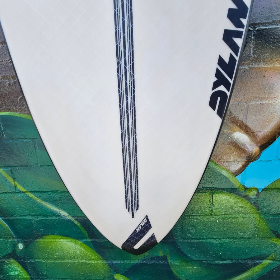 (#2716) Dylan 'Mexican" 6'1" x 20" x 2 3/4" 35.5L Futures