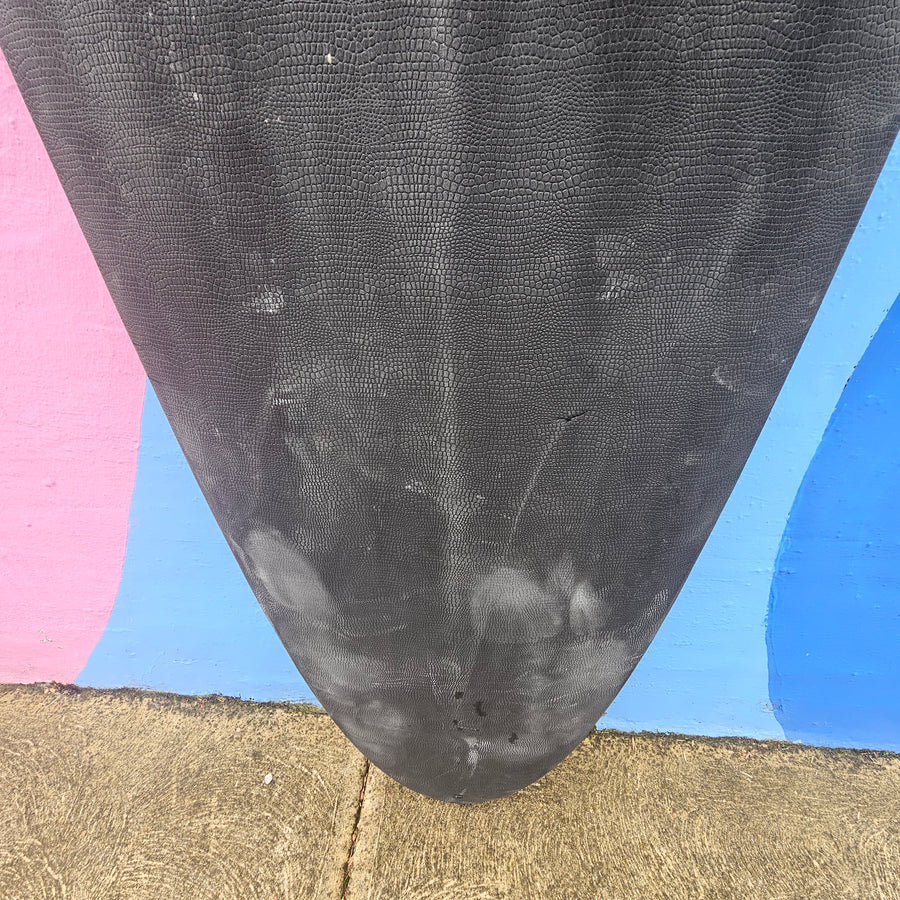 (#7751) Crime Gothic Dolphins 6'6" x 21.75" x 2.85" 45L FCSII 2 + 1