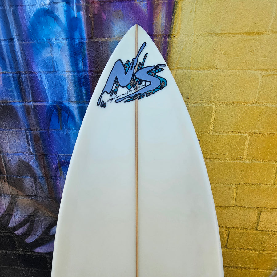 (#7700) Nigel Summers Shortboard 7'0" x 19 1/2" x 2 5/8" Glass In Fins
