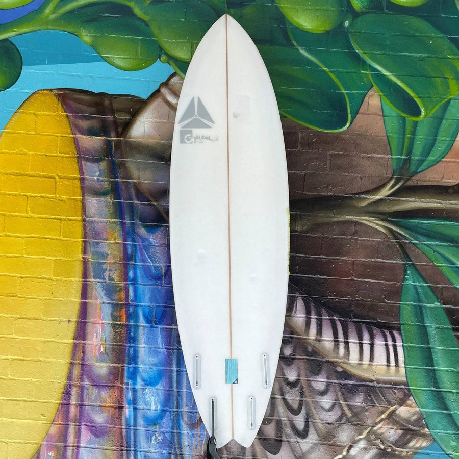 #1815 Gary McNeill Alien 5'10" x 18 3/4" x 2 1/4" Futures (fins inc.) Second Hand Surfboards Gary McNeill 