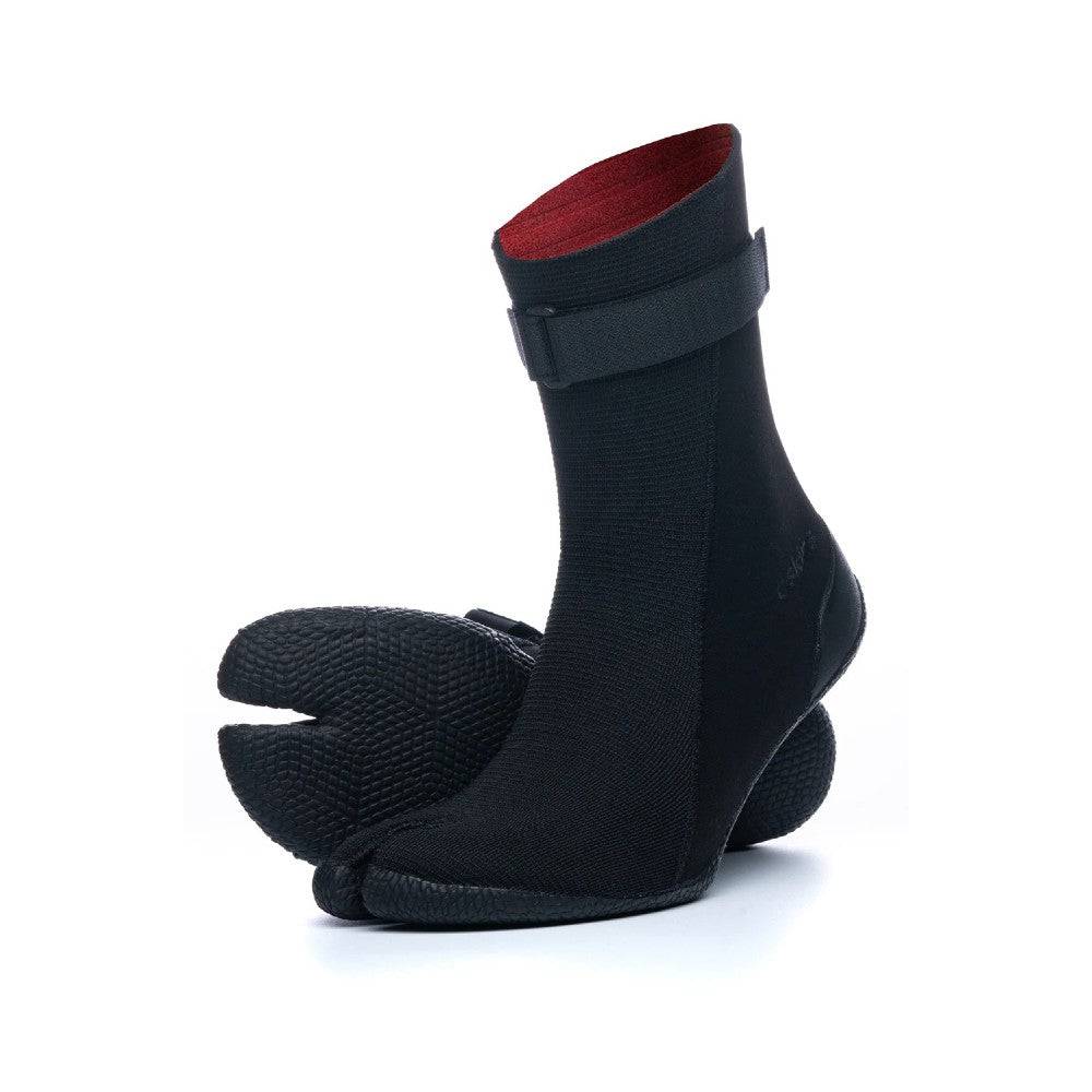 C-Skins Blackout Adult 3mm Split Toe Boots Wetsuit & Water Apparel Accessories C-Skins 